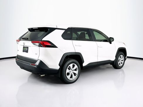 Used 2025 Toyota RAV4 LE image 9