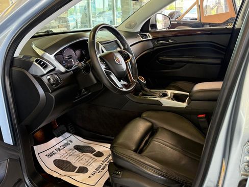 Used 2014 Cadillac SRX Luxury w/ Driver Awareness Package FWD image 9
