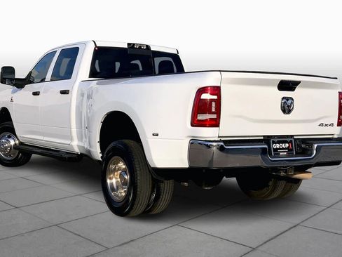 Used 2024 RAM 3500 Tradesman w/ Towing Technology Group image 9