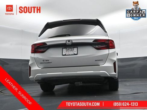 Used 2025 Honda Odyssey Sport-L image 42
