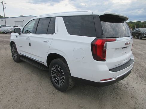 New 2026 GMC Yukon Elevation w/ Elevation Premium Package AWD/4WD image 6
