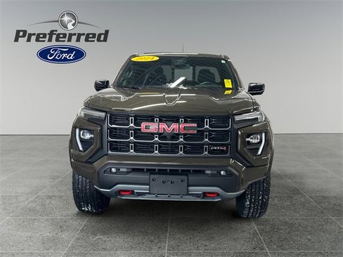 Used 2024 GMC Canyon AT4 w/ AT4 Premium Package image 11