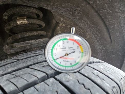 Used 2018 Buick Encore Sport Touring image 11