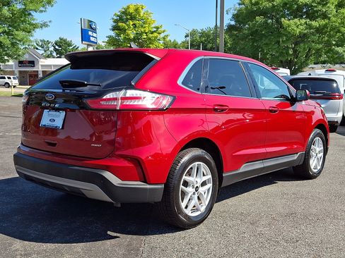 Certified 2024 Ford Edge SEL AWD/4WD image 6