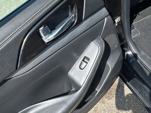 Used 2017 Nissan Maxima 3.5 SL FWD image 15