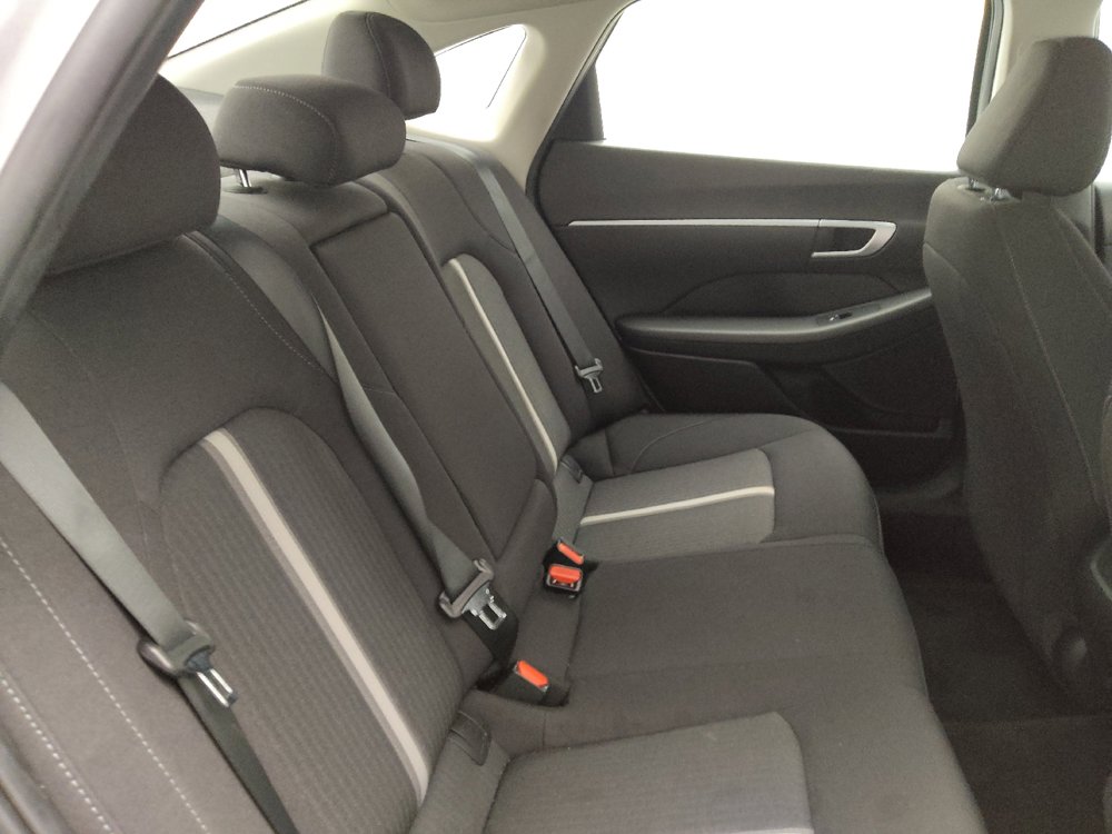 Used 2025 Hyundai Sonata SEL FWD image 19