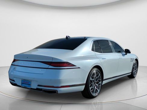 Used 2025 Genesis G90 3.5T AWD/4WD image 4