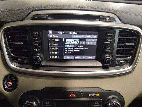 Used 2019 Kia Sorento EX FWD image 25