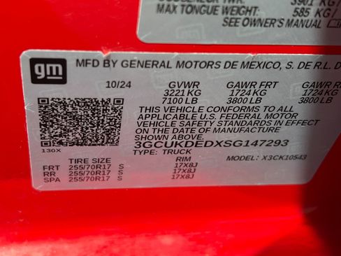 Used 2025 Chevrolet Silverado 1500 LT AWD/4WD image 27