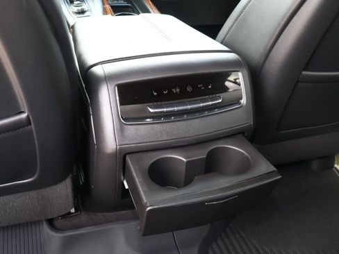 Used 2023 Cadillac Escalade Premium Luxury w/ LPO, Illumination Package image 18