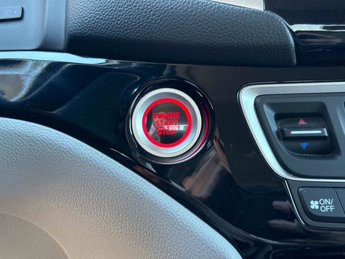 Used 2018 Honda Ridgeline RTL-E image 29