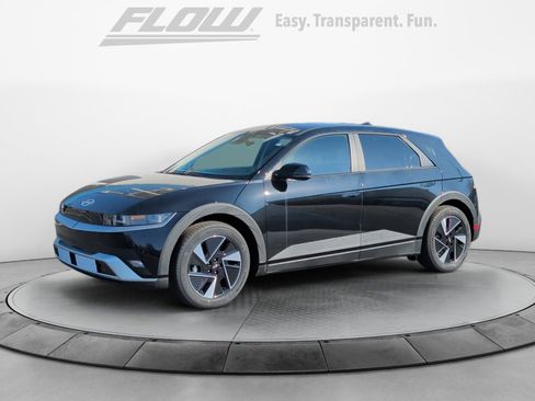 New 2026 Hyundai Ioniq 5 SEL image 3