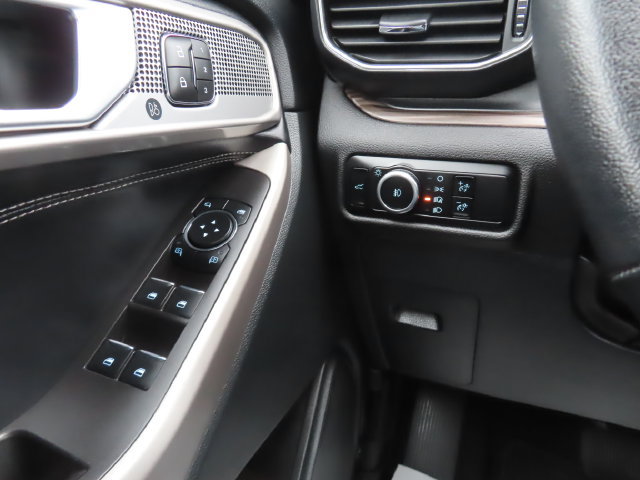 Used 2024 Ford Explorer Limited AWD/4WD image 35