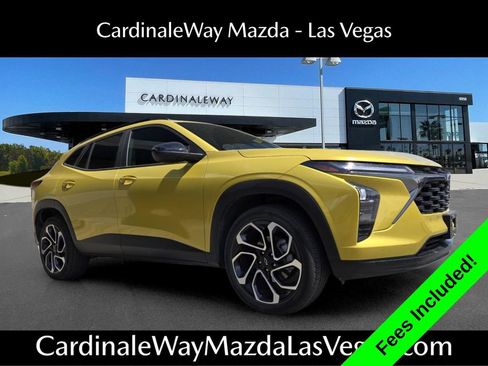 Used 2025 Chevrolet Trax RS w/ Sunroof Package FWD image 1