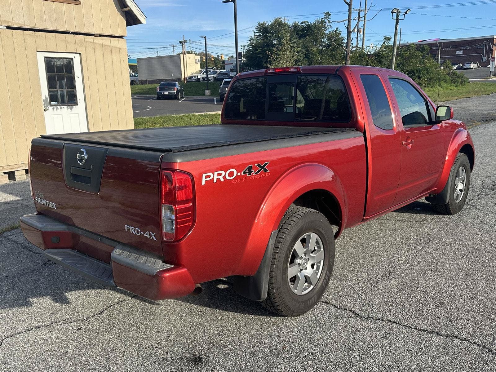 Used 2012 Nissan Frontier PRO-4X AWD/4WD image 8