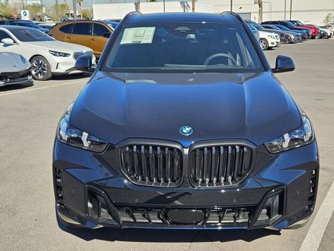 Used 2026 BMW X5 xDrive50e w/ M Sport Package AWD/4WD image 6