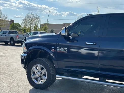 Used 2015 RAM 3500 Laramie w/ Convenience Group AWD/4WD image 6