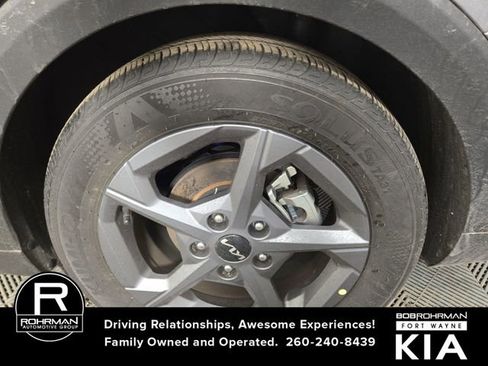 Certified 2025 Kia K4 LXS image 12