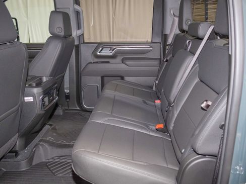 New 2026 Chevrolet Silverado 2500 LTZ w/ LTZ Premium Package AWD/4WD image 10
