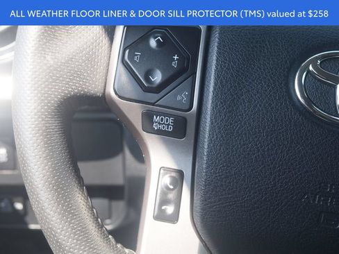 Used 2023 Toyota Tacoma SR5 AWD/4WD image 4