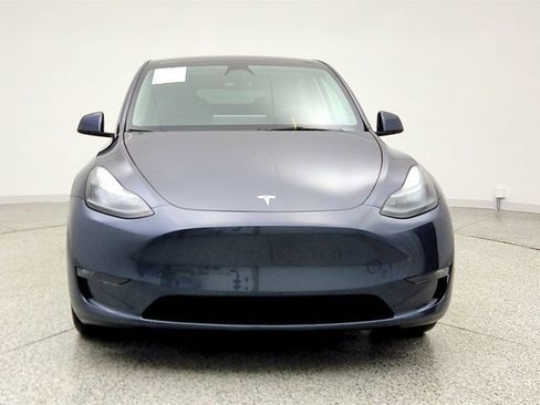 Used 2023 Tesla Model Y Long Range image 2