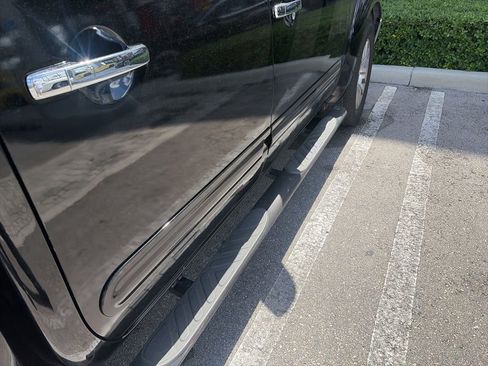 Used 2010 Nissan Frontier LE RWD image 11