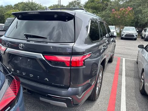 Used 2026 Toyota Sequoia Capstone AWD/4WD image 10