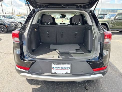 Used 2023 Chevrolet TrailBlazer LT w/ Convenience Package AWD/4WD image 24