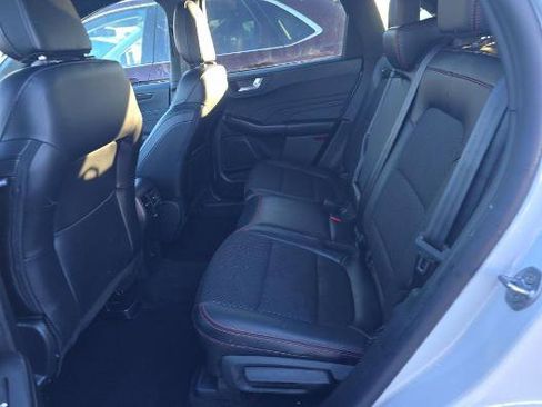 Used 2025 Ford Escape ST-Line w/ Equipment Group 301A image 12