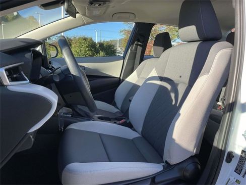 Used 2023 Toyota Corolla LE image 19