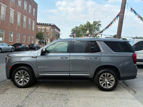 Used 2022 GMC Yukon Denali w/ Max Trailering Package AWD/4WD image 3