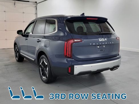 Used 2024 Kia Telluride S w/ S Sunroof Package FWD image 6