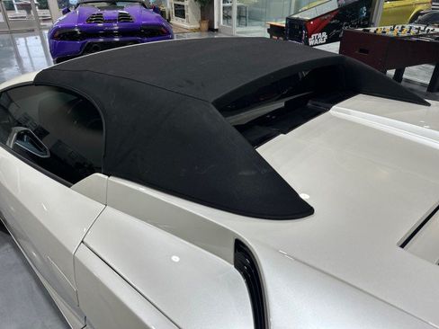 Used 2013 Lamborghini Gallardo LP 560-4 AWD/4WD image 24