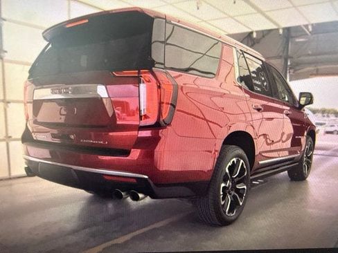 Used 2022 GMC Yukon Denali RWD image 3