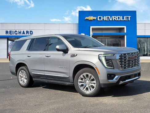 Used 2025 GMC Yukon Denali AWD/4WD image 1