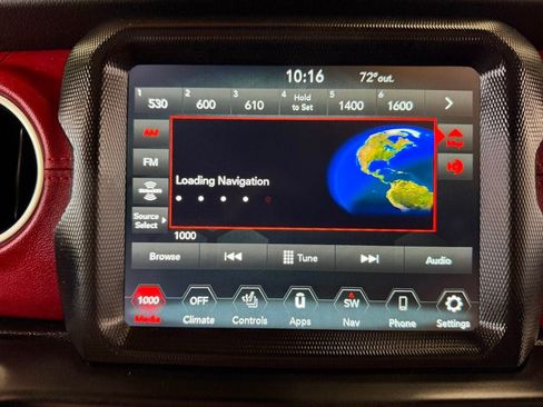 Used 2023 Jeep Wrangler Unlimited Rubicon 4xe AWD/4WD image 31