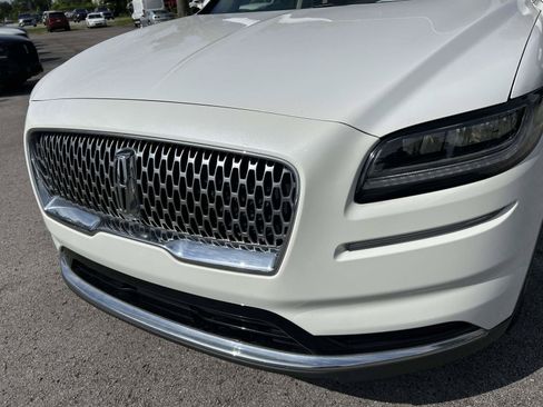 Certified 2023 Lincoln Nautilus FWD w/ Premium Package image 10