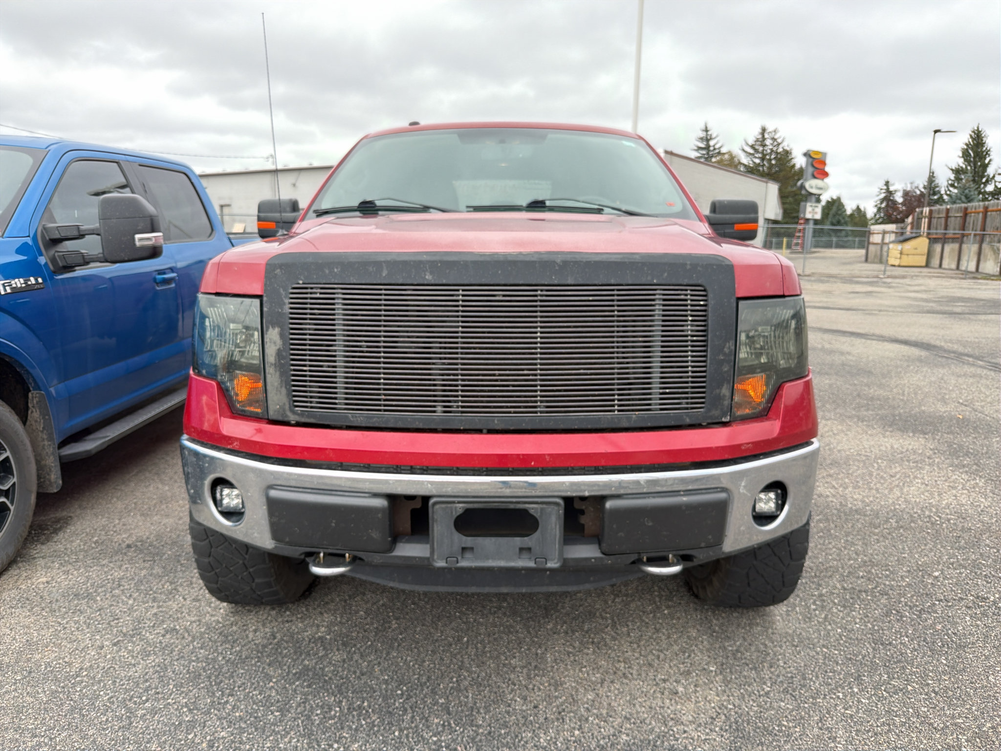 Used 2012 Ford F150 XLT w/ XLT Chrome Pkg AWD/4WD image 8