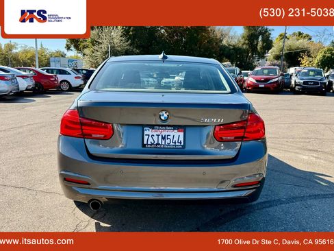 Used 2016 BMW 320i Sedan image 6