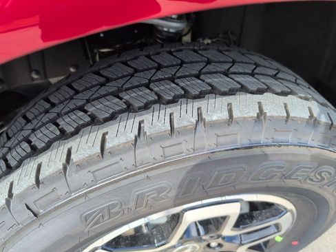 New 2026 Ford Bronco Outer Banks image 16