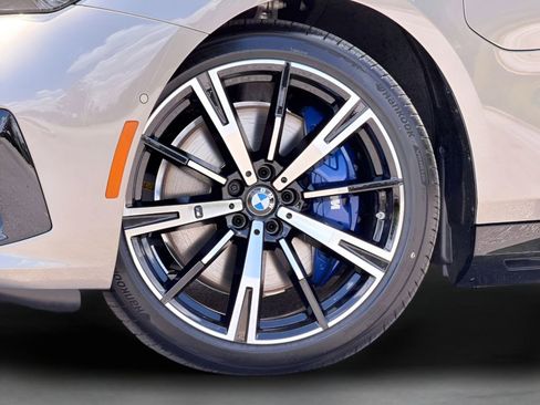 New 2026 BMW 550e xDrive AWD/4WD image 27