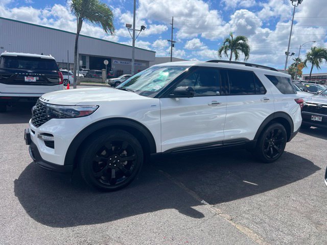 Used 2023 Ford Explorer ST-Line RWD image 3