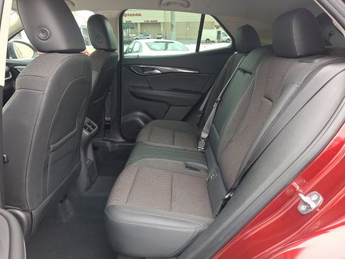 Used 2022 Buick Envision Preferred image 11