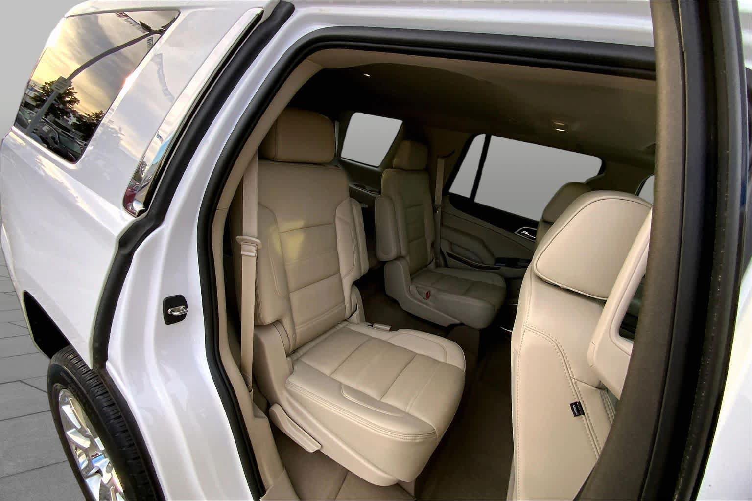 Used 2019 GMC Yukon Denali RWD image 17