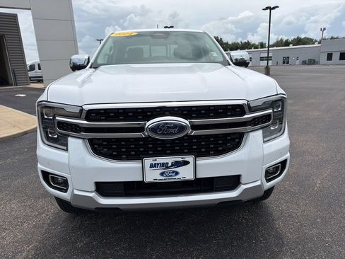 Used 2024 Ford Ranger Lariat RWD image 4