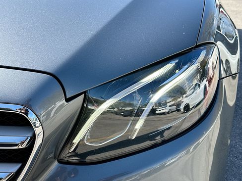 Used 2020 Mercedes-Benz E 450 4MATIC Sedan image 32