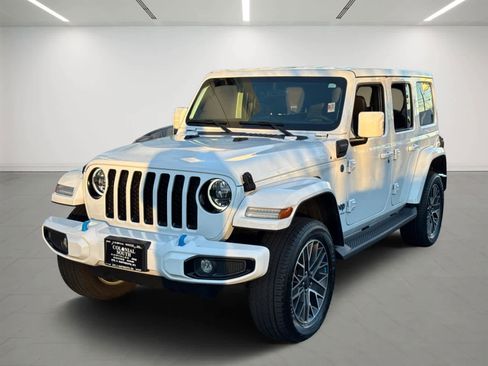 Used 2023 Jeep Wrangler Unlimited Sahara image 1