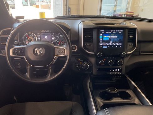 Used 2022 RAM 1500 Big Horn AWD/4WD image 33