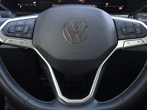 Used 2022 Volkswagen Taos S w/ IQ Drive S Package FWD image 16