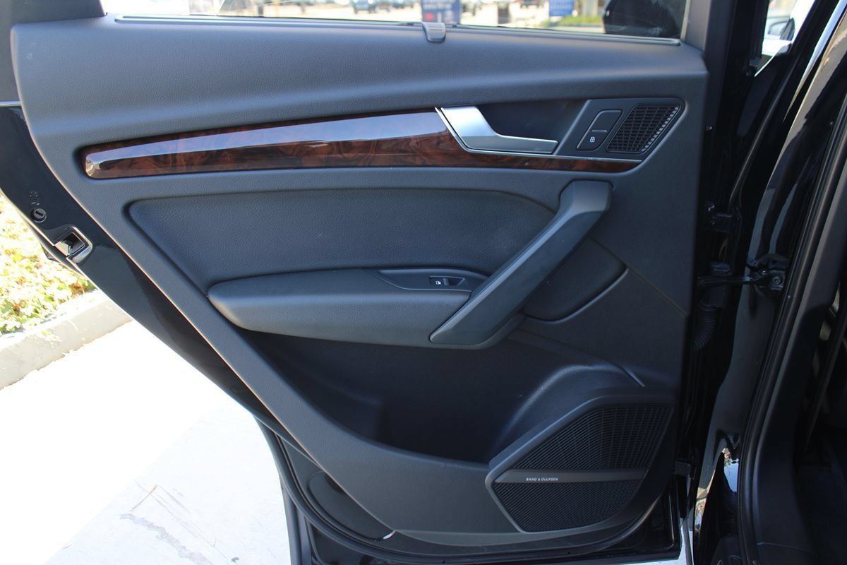 Used 2018 Audi Q5 2.0T Premium Plus w/ Premium Plus Package AWD/4WD image 47